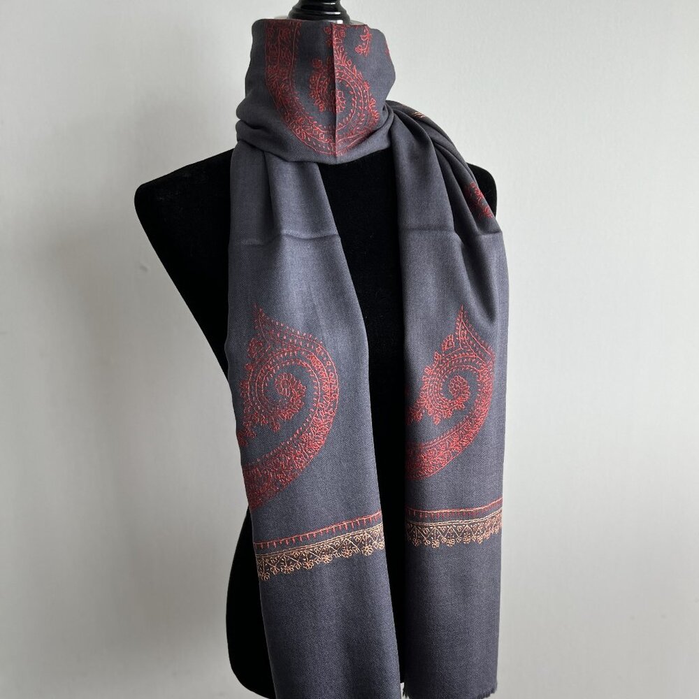 long grey scarf | natural merino wool | warm neck scarf | travel scarf | gifts